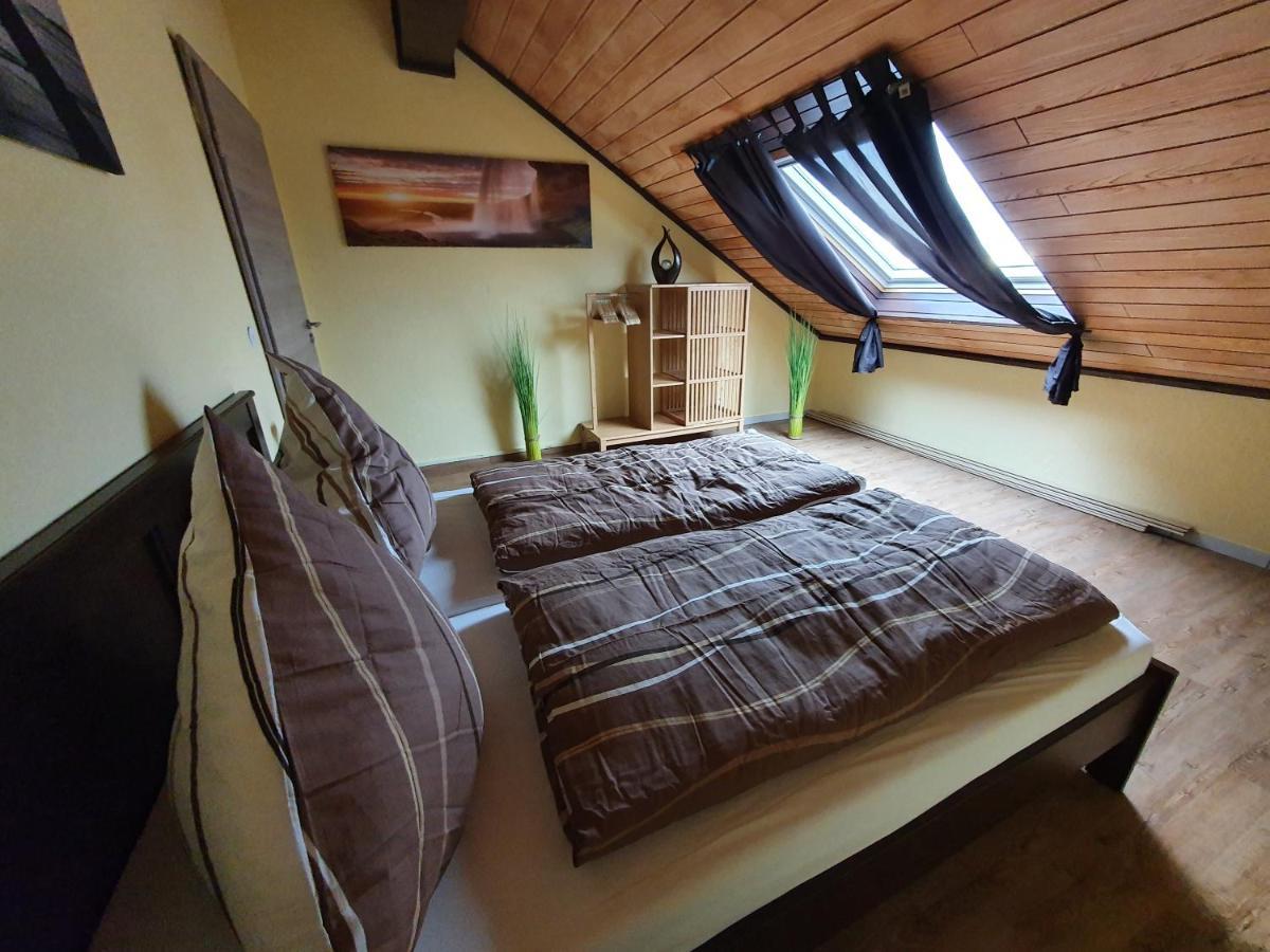 Ferienwohnung Zum Schlossblick Naehe Europa Park Mahlberg Exterior photo